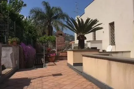 Casa Del Nespolo Sul Mare Apartment *